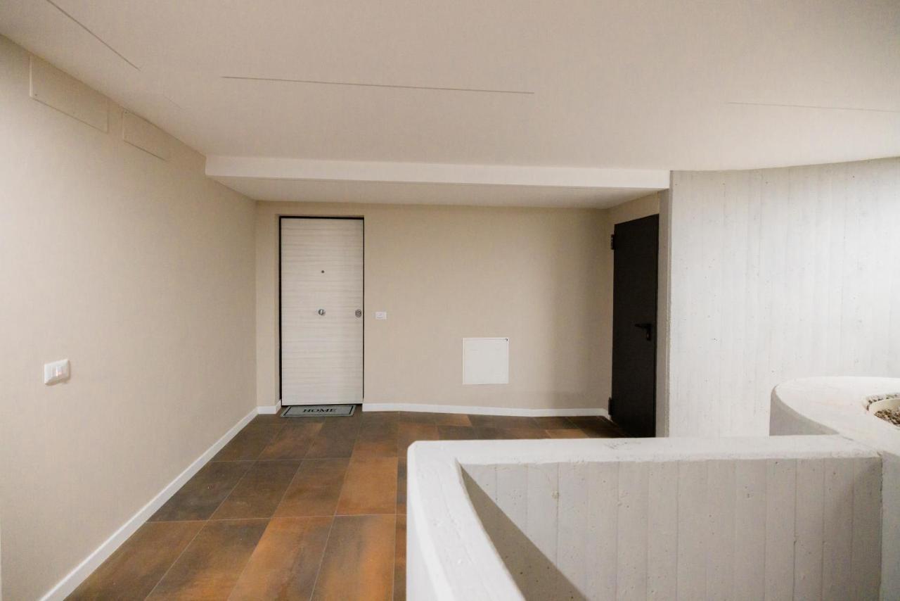 Ferienwohnung Nuovissimo Bilocale In Zona Navigli/Romolo Mailand Exterior foto